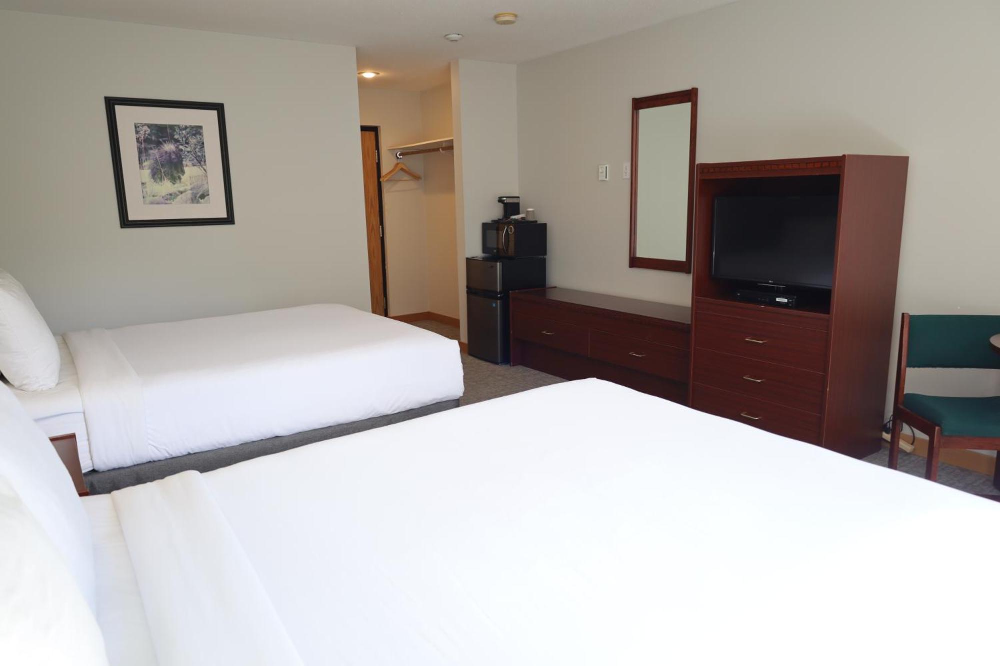 Glacier Mountain Lodge ブルーリバー エクステリア 写真